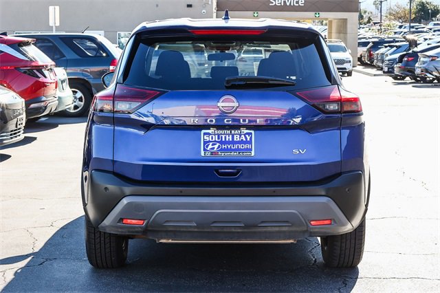 Used 2023 Nissan Rogue SV image 5