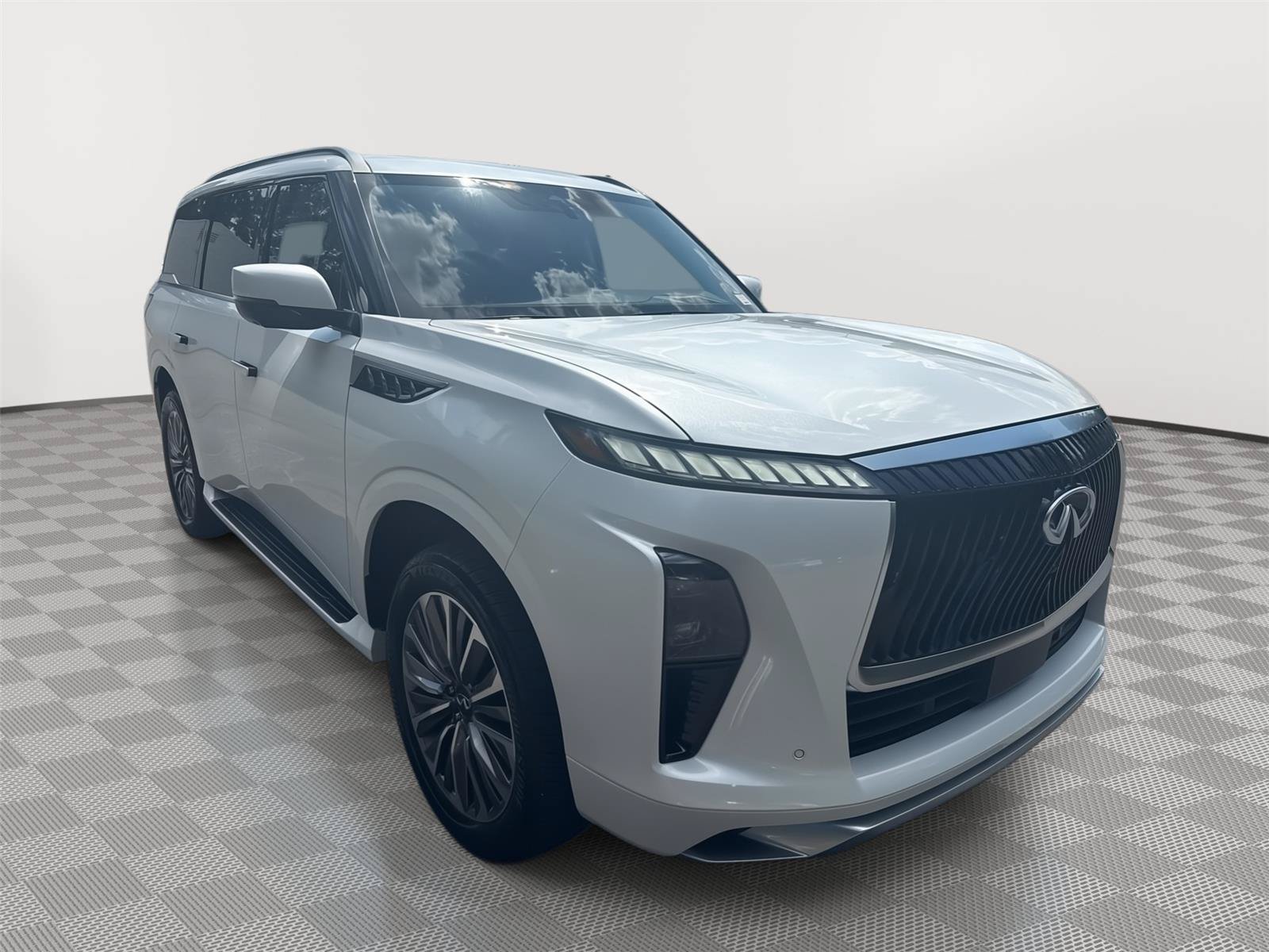 New 2027 INFINITI QX80 Luxe w/ Cargo Package RWD image 4