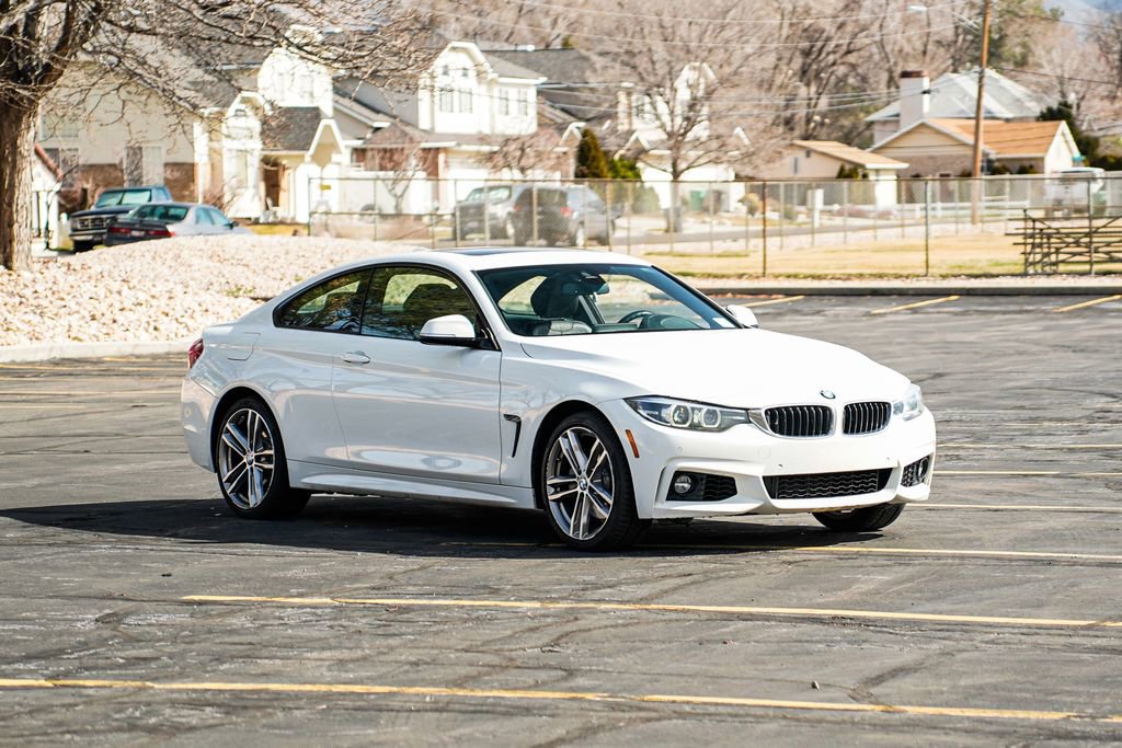 Used 2019 BMW 440i xDrive Coupe w/ M Sport Package image 3
