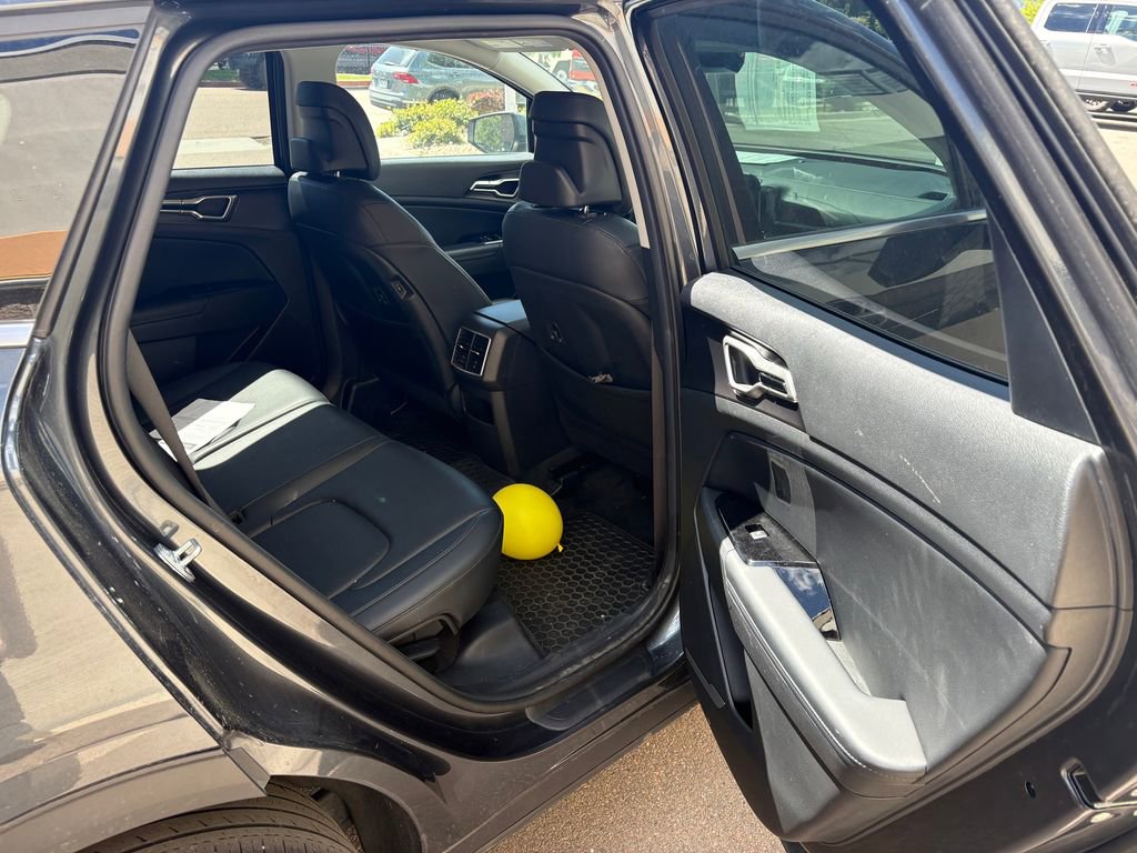 Used 2024 Kia Sportage EX AWD/4WD image 25