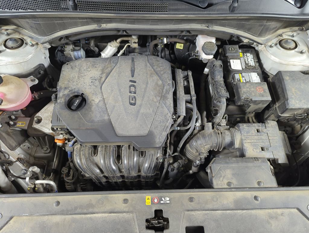Used 2021 Hyundai Santa Fe SE FWD image 17