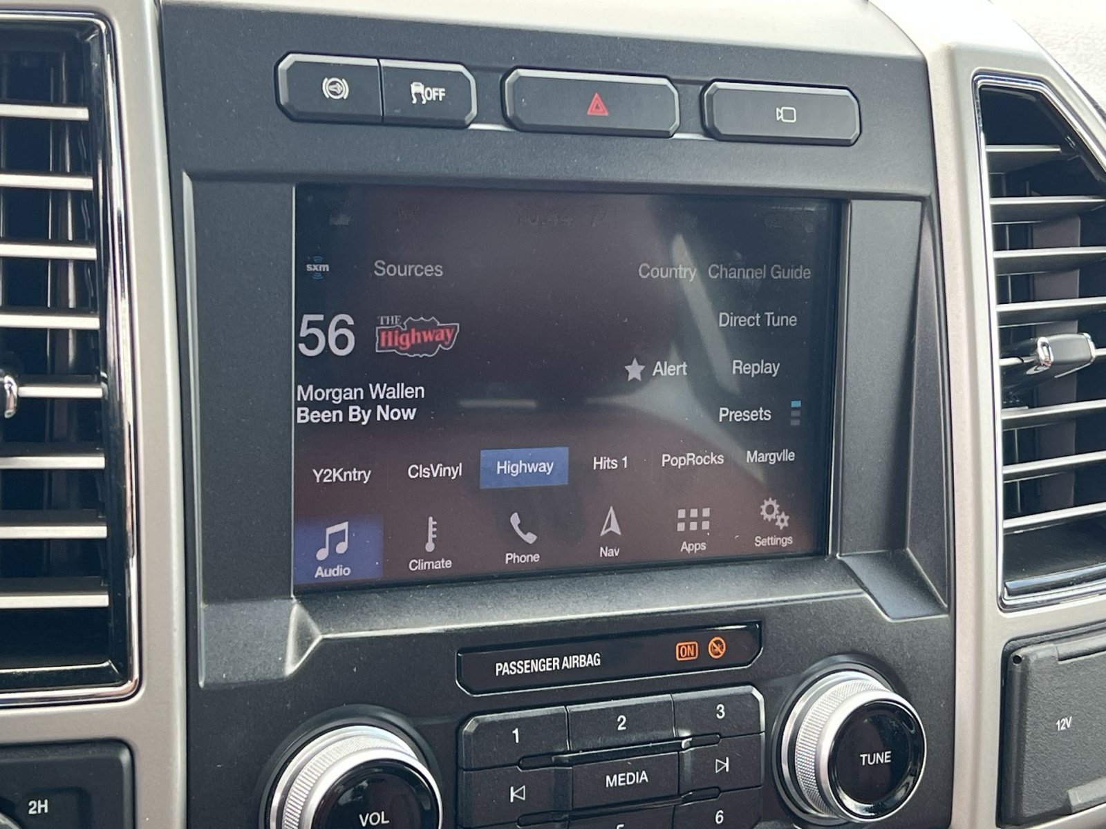 Used 2019 Ford F450 King Ranch w/ King Ranch Ultimate Package AWD/4WD image 18