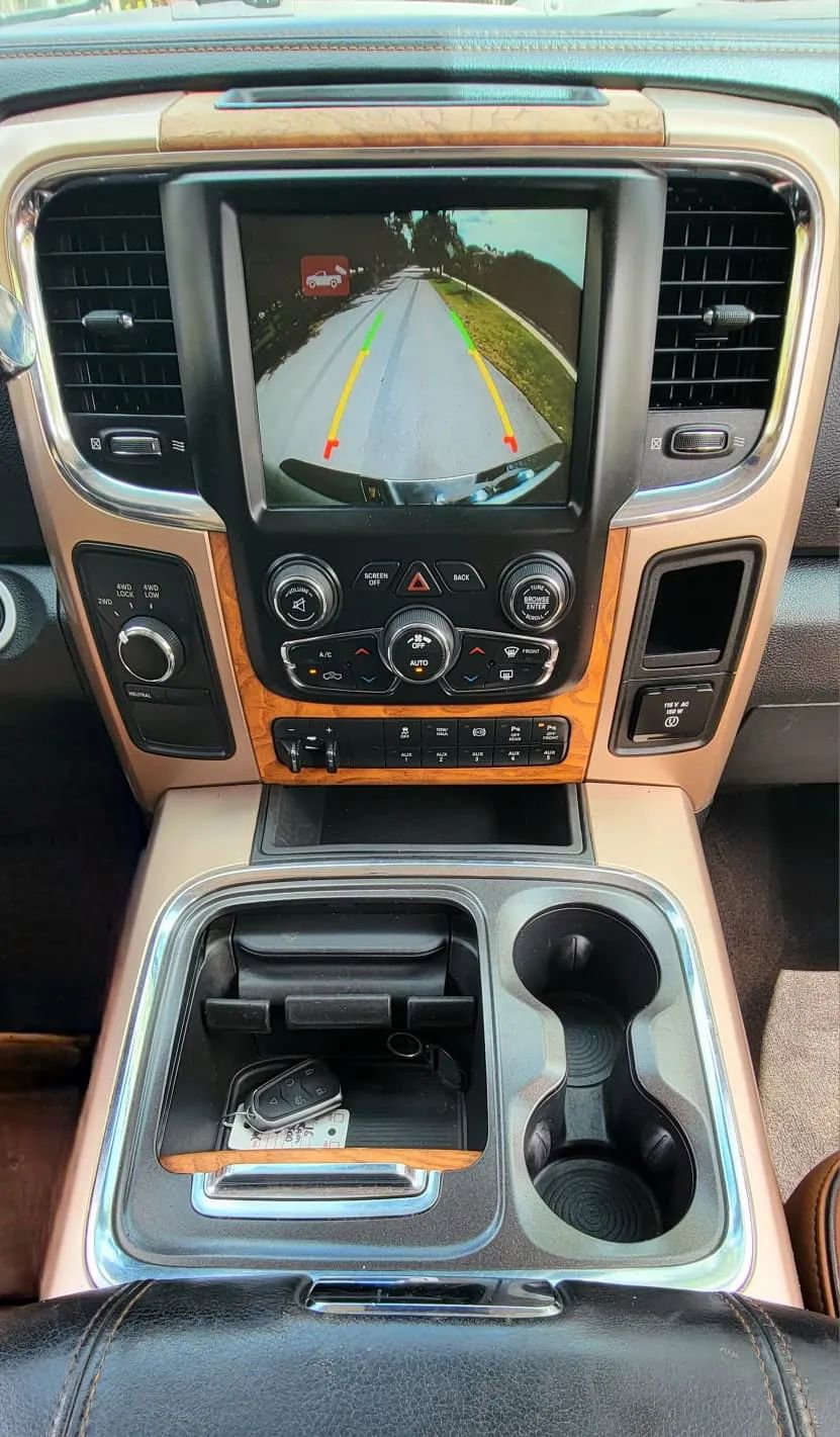 Used 2016 RAM 3500 Laramie Longhorn image 9