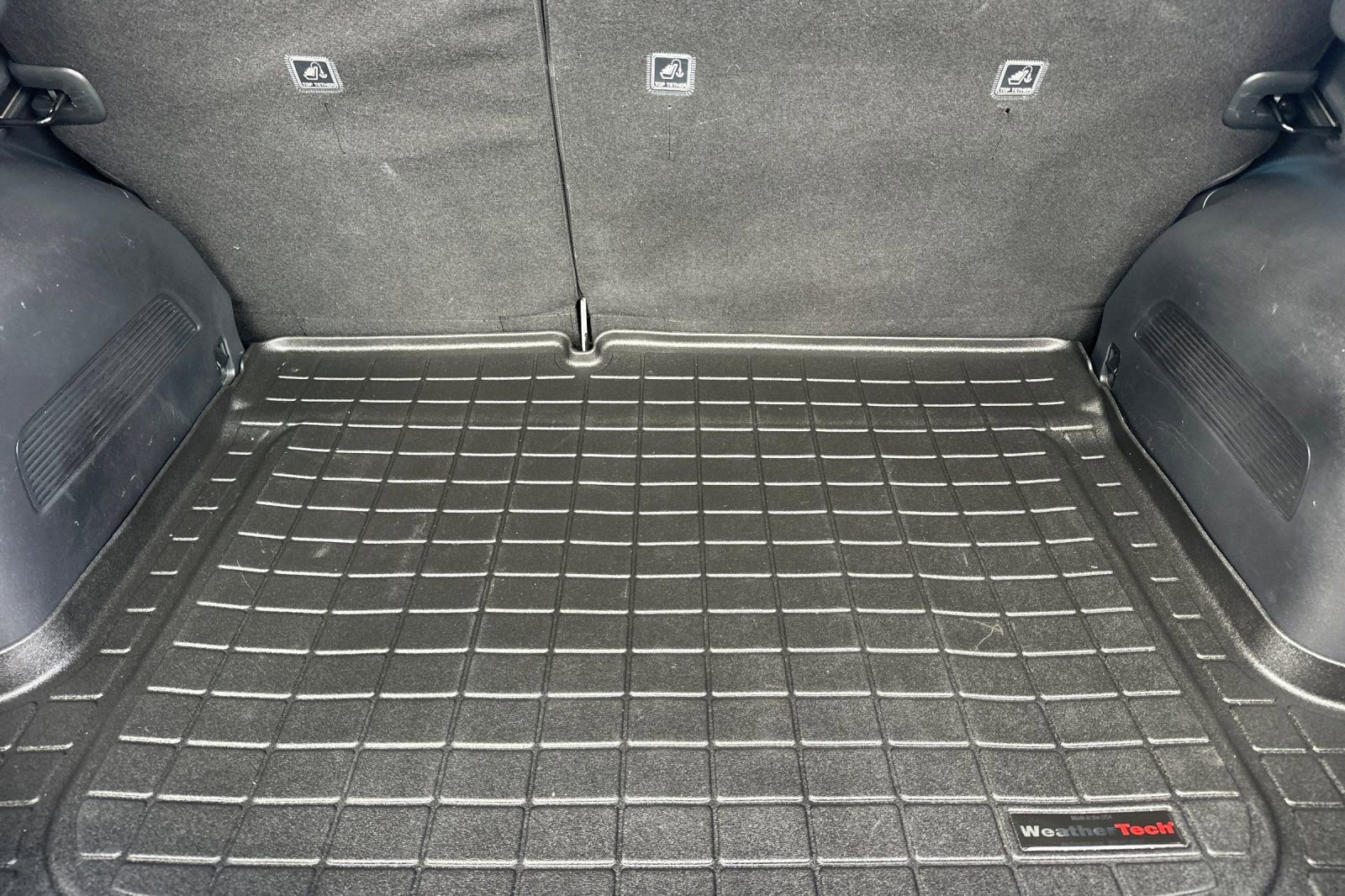 Used 2023 Kia Niro EX image 17