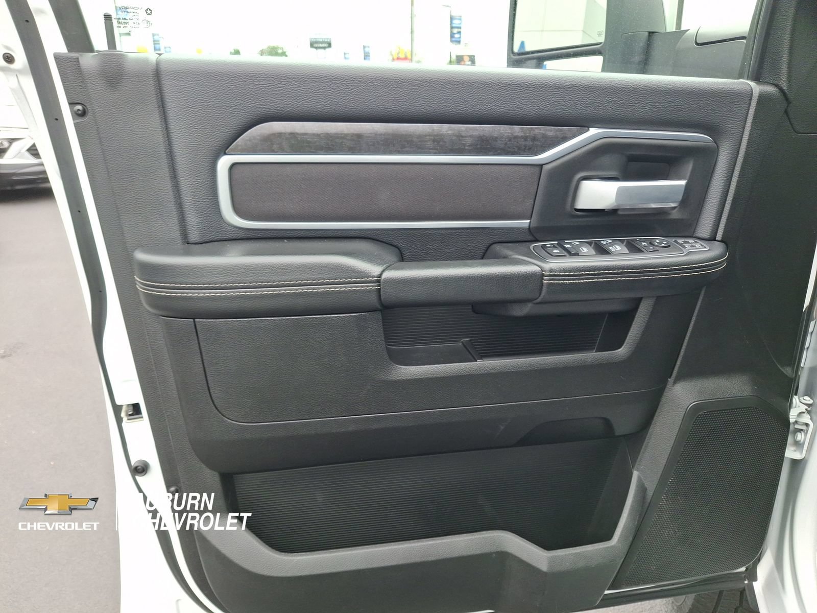 Used 2024 RAM 3500 Big Horn AWD/4WD image 15