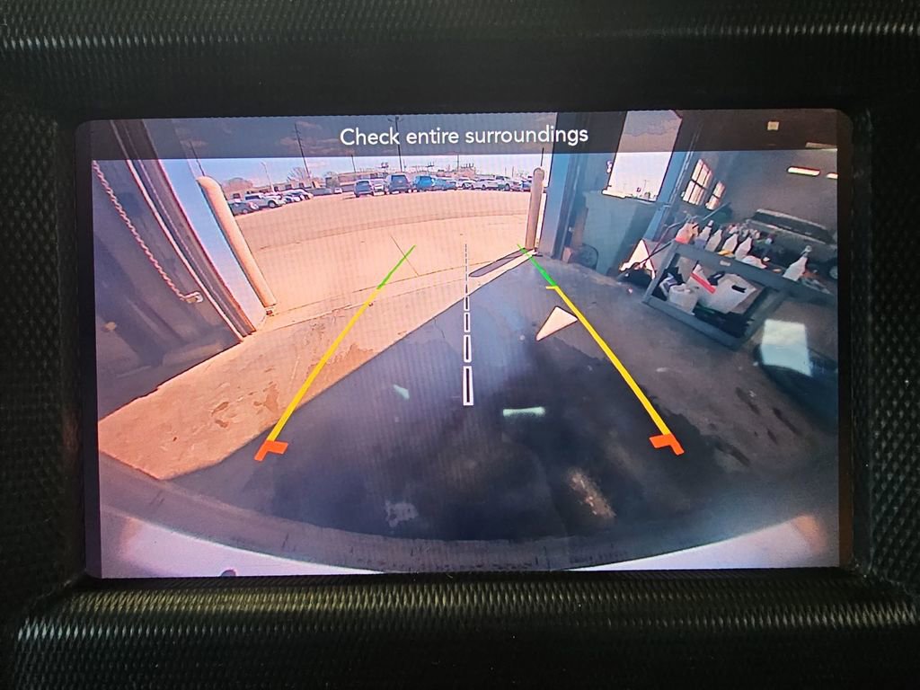 Used 2020 Jeep Wrangler Unlimited Sahara AWD/4WD image 20
