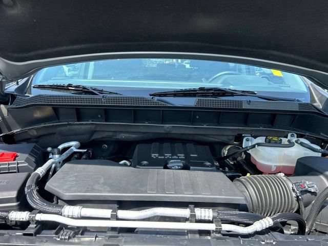 Used 2023 Chevrolet Silverado 1500 LT AWD/4WD image 34