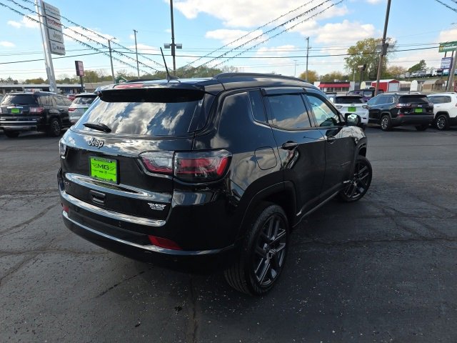 Used 2024 Jeep Compass Limited w/ High Altitude Package image 6