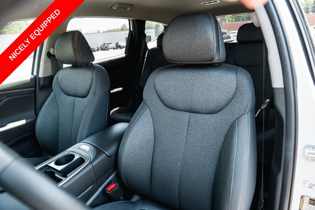Used 2023 Hyundai Santa Fe SEL w/ Cargo Package AWD/4WD image 25