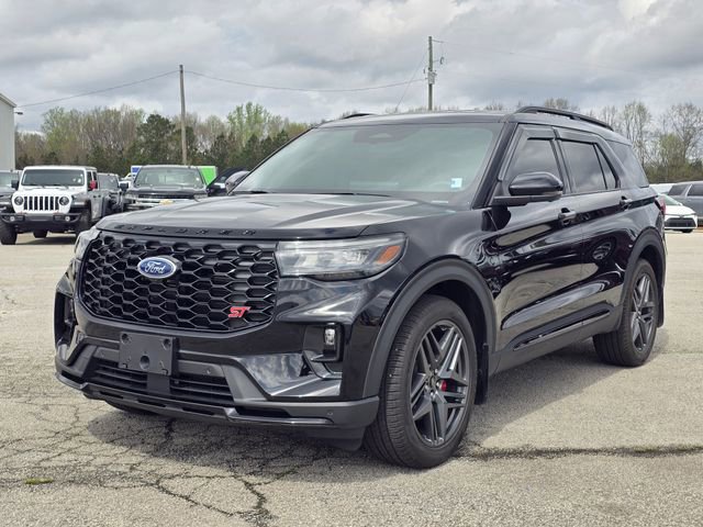 Used 2025 Ford Explorer ST RWD video 1