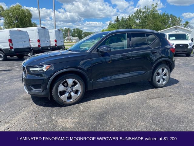 Used 2019 Volvo XC40 T5 Momentum AWD/4WD video 2