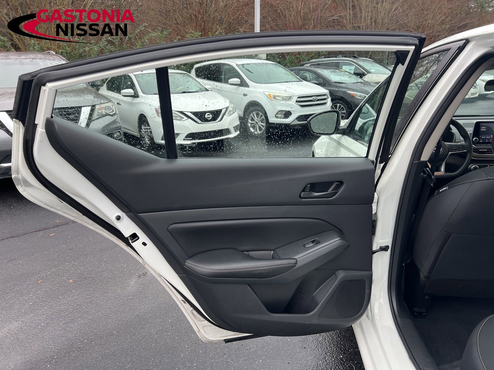 Used 2024 Nissan Altima 2.5 SV image 35