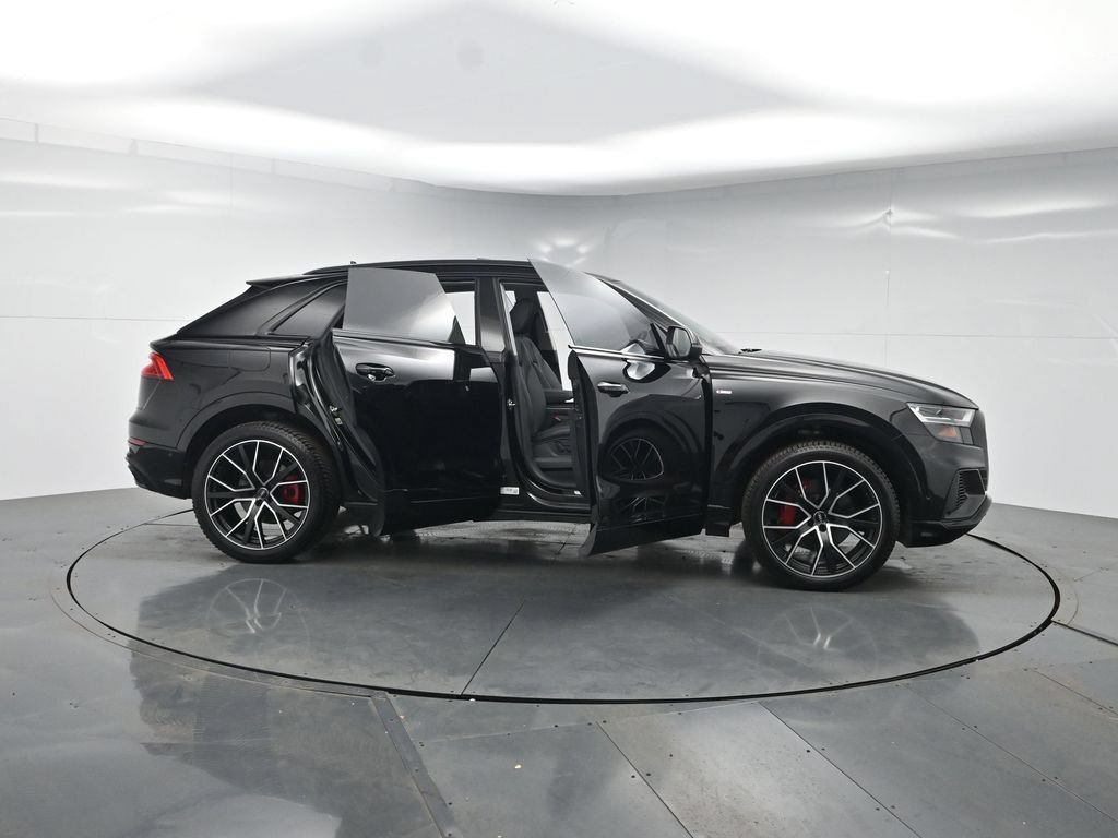 Used 2020 Audi Q8 Premium Plus w/ Premium Plus Package AWD/4WD image 45