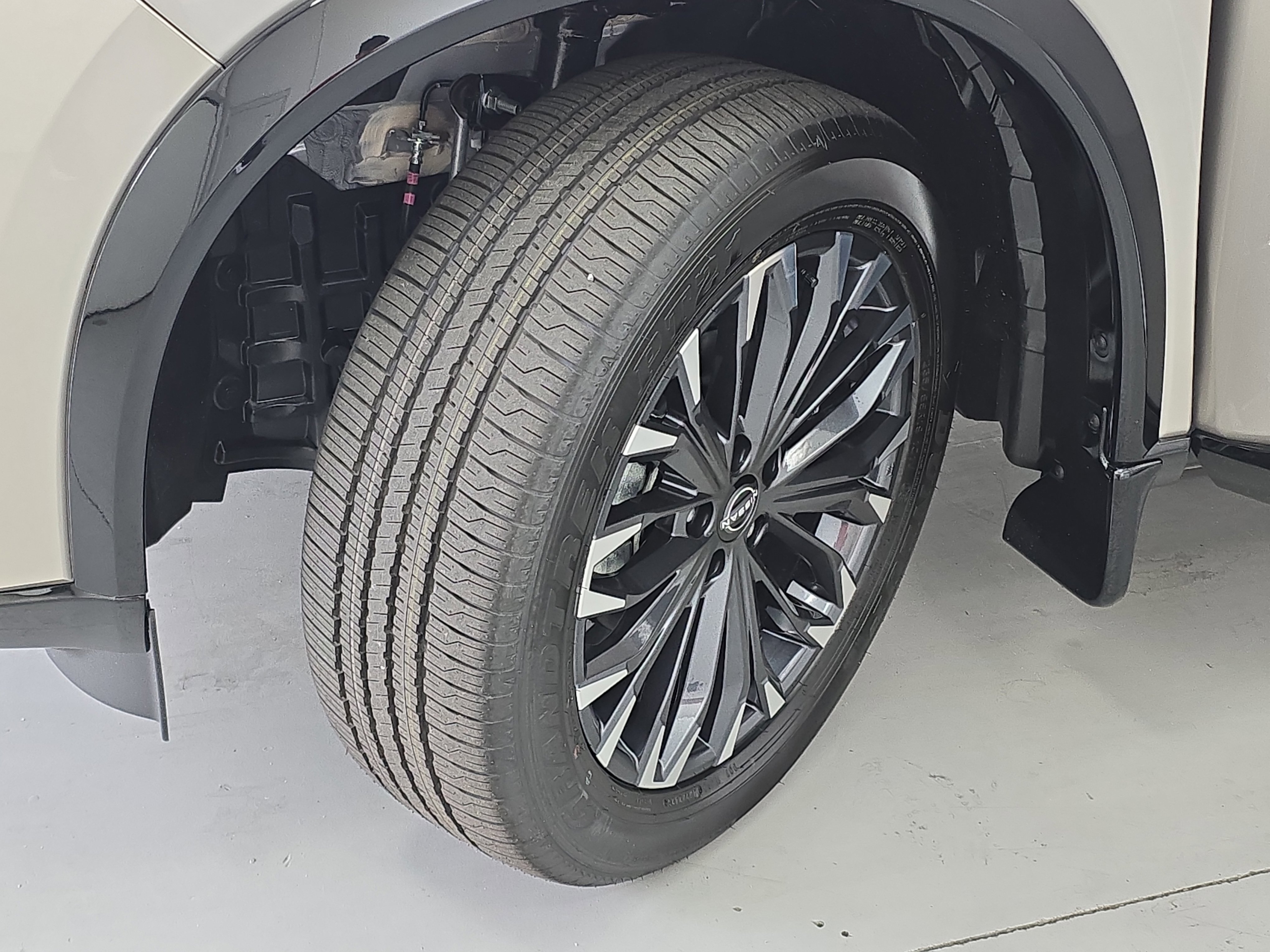 New 2026 Nissan Rogue Platinum image 33
