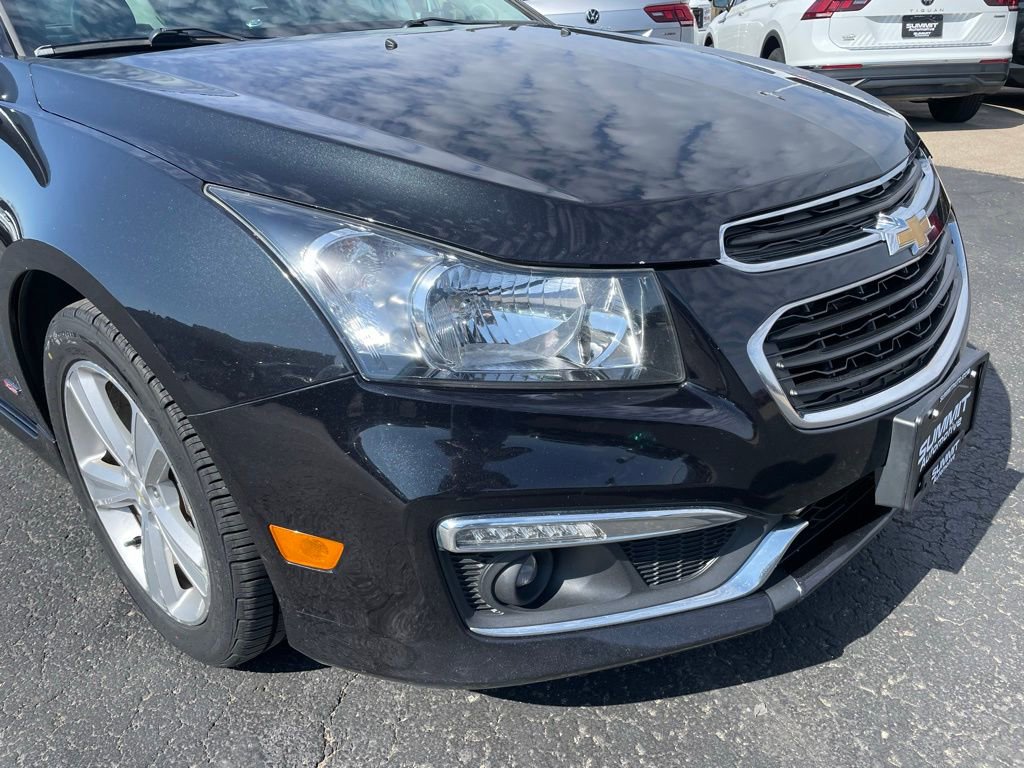 Used 2015 Chevrolet Cruze LT w/ Sun, Sound and Sport Package image 27