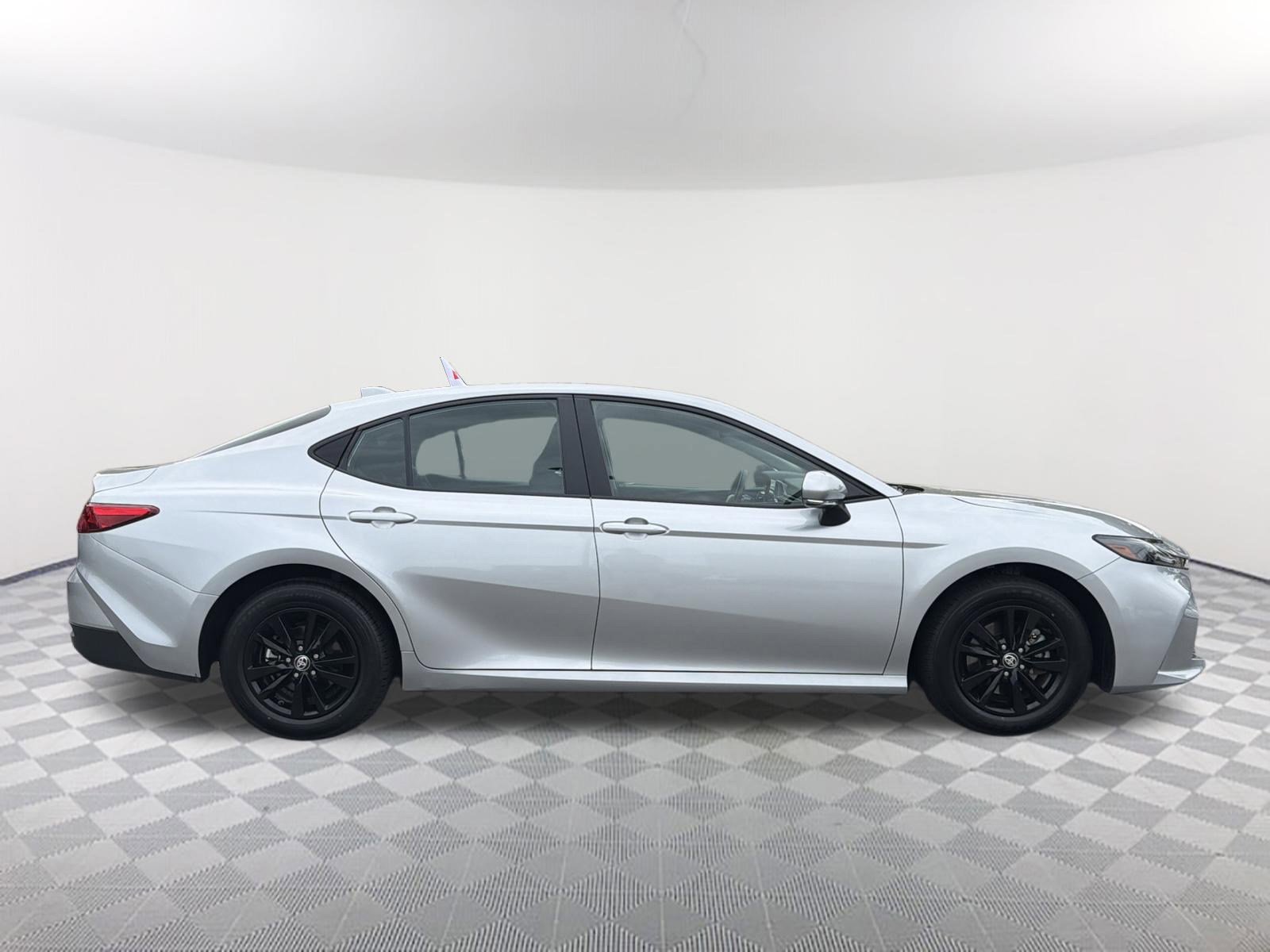 Certified 2025 Toyota Camry LE w/ Convenience Package AWD/4WD image 18