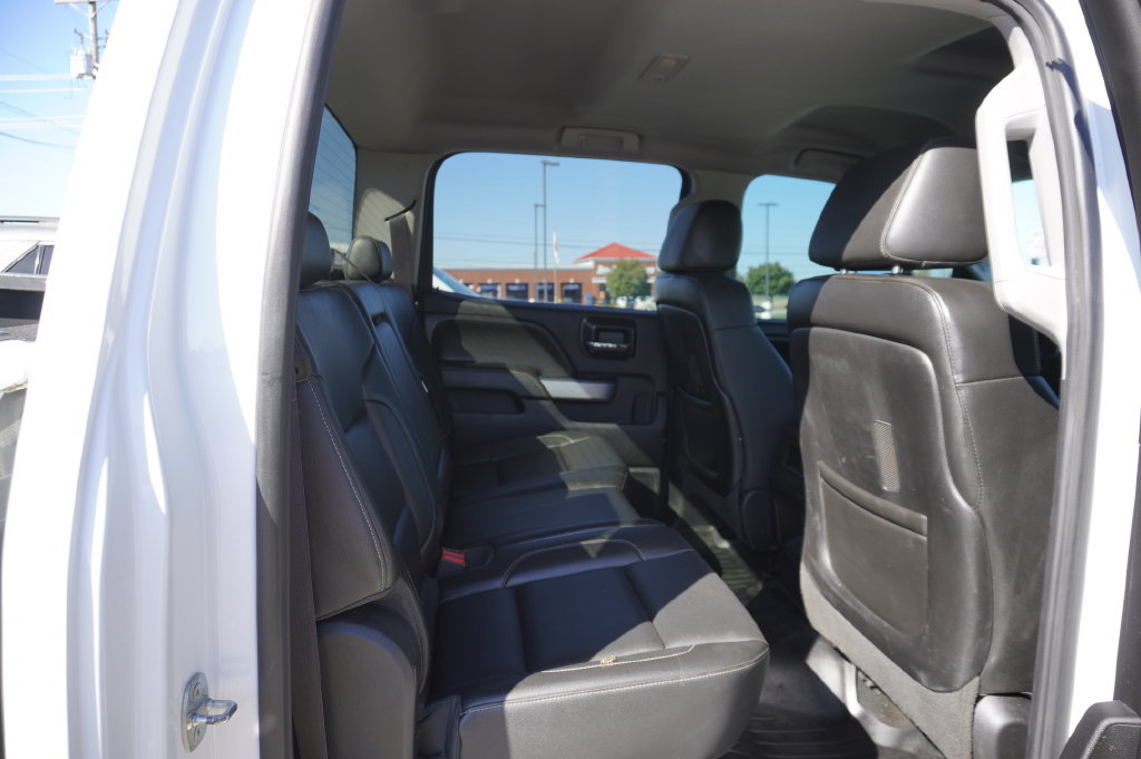 Used 2015 Chevrolet Silverado 3500 LTZ w/ Duramax Plus Package AWD/4WD image 7