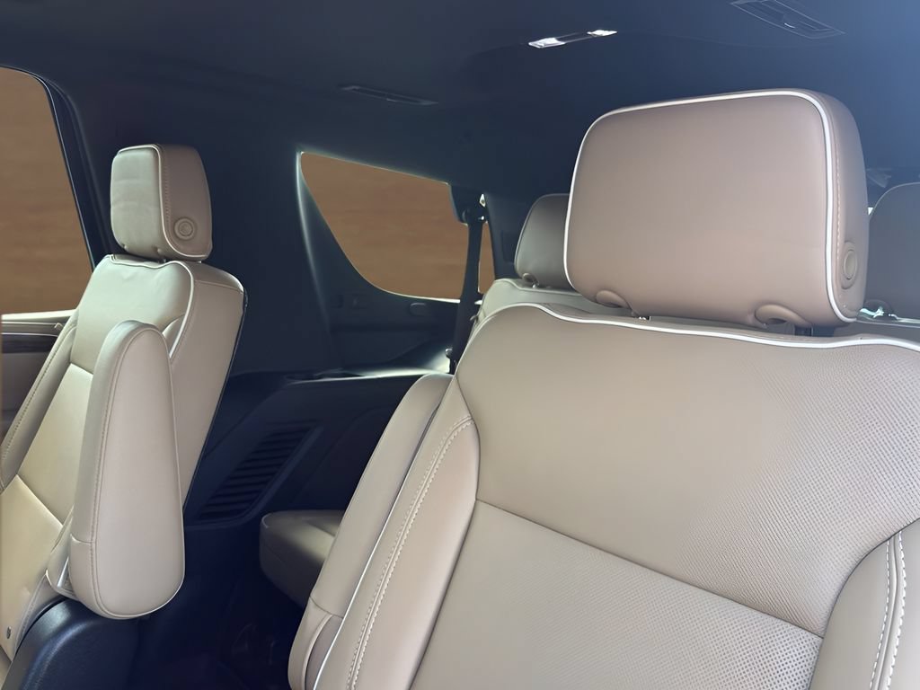 Used 2021 Chevrolet Tahoe Premier w/ Texas Edition RWD image 28