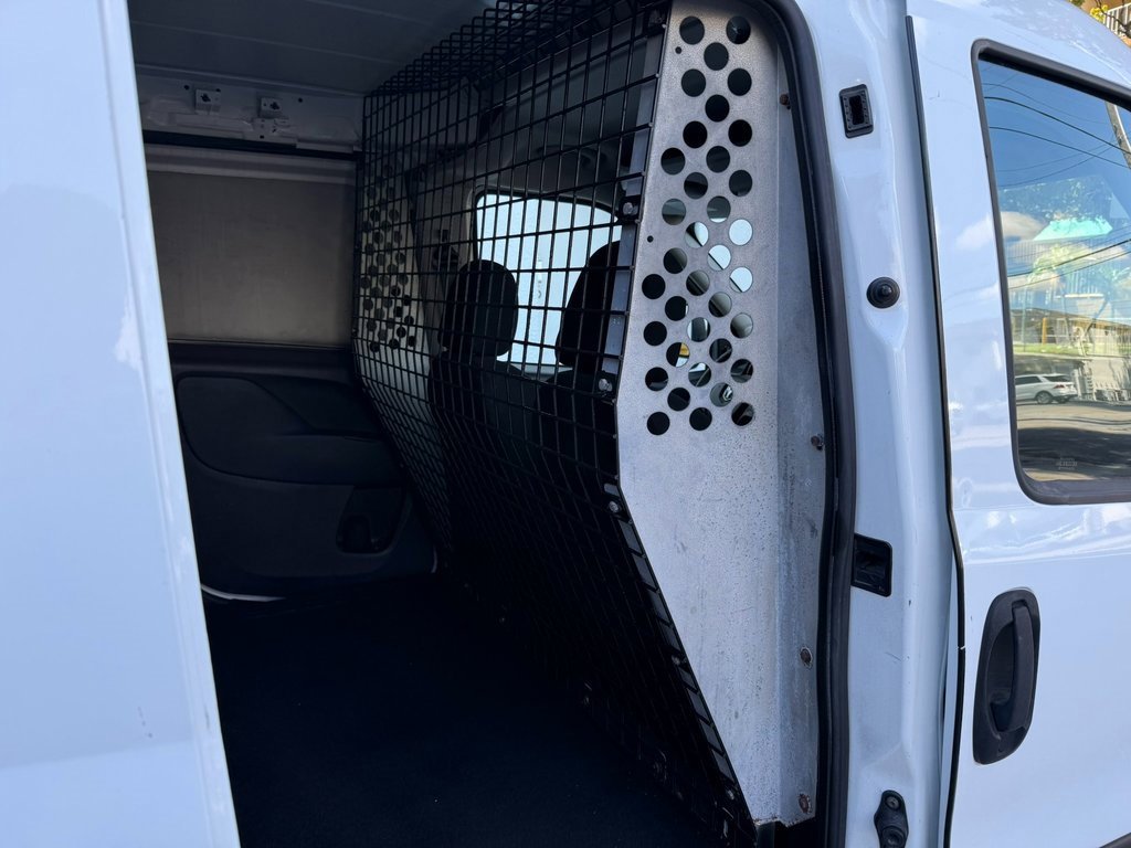 Used 2016 RAM ProMaster City Tradesman SLT w/ Rear Back-up Camera Group image 20