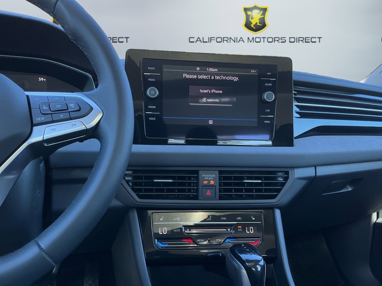 Used 2025 Volkswagen Jetta SE w/ Sunroof Package image 12