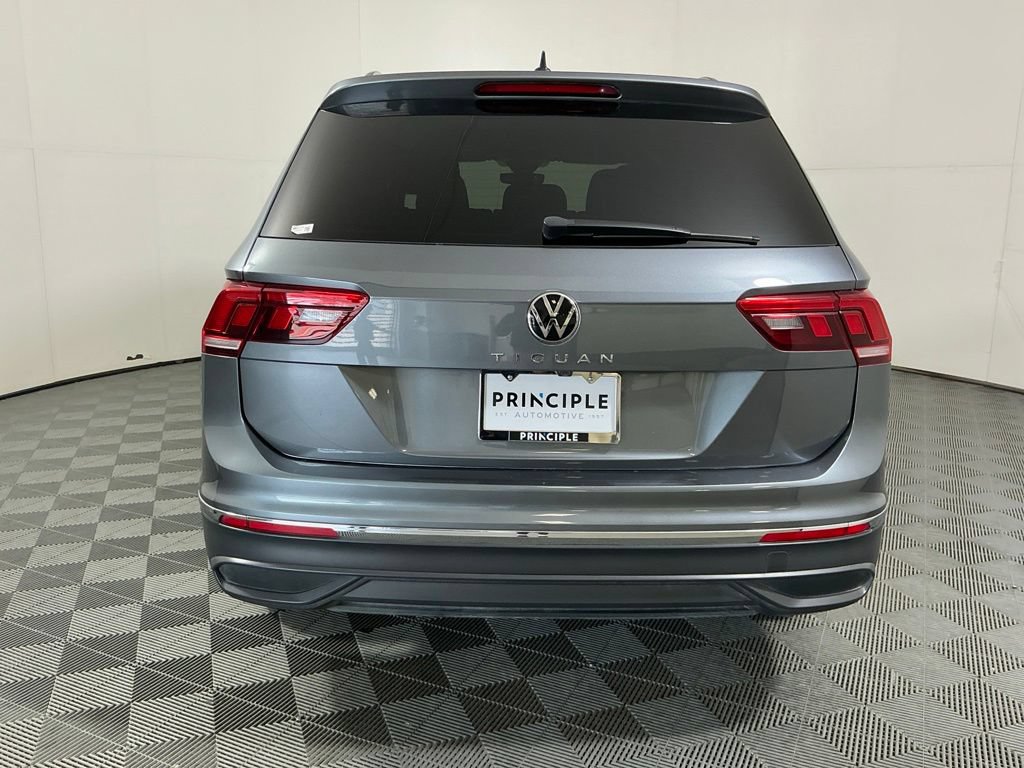 Used 2022 Volkswagen Tiguan S FWD image 6