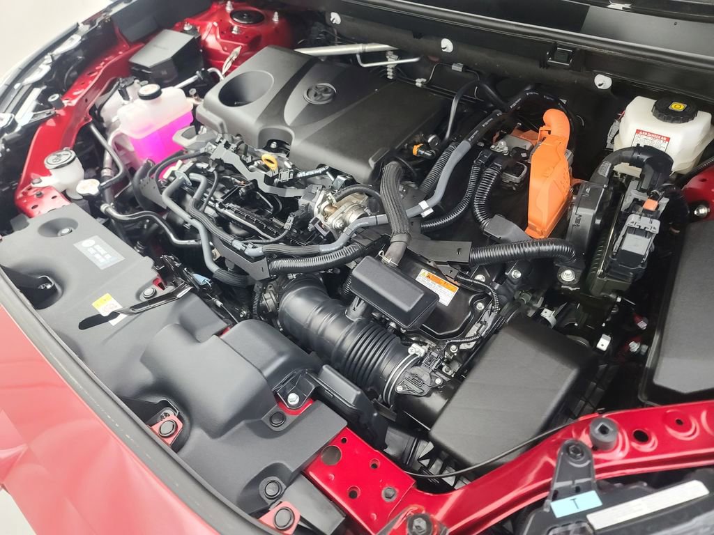 Used 2025 Toyota RAV4 XLE image 39