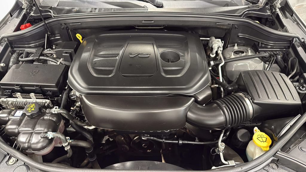 Used 2021 Jeep Grand Cherokee Altitude AWD/4WD image 35