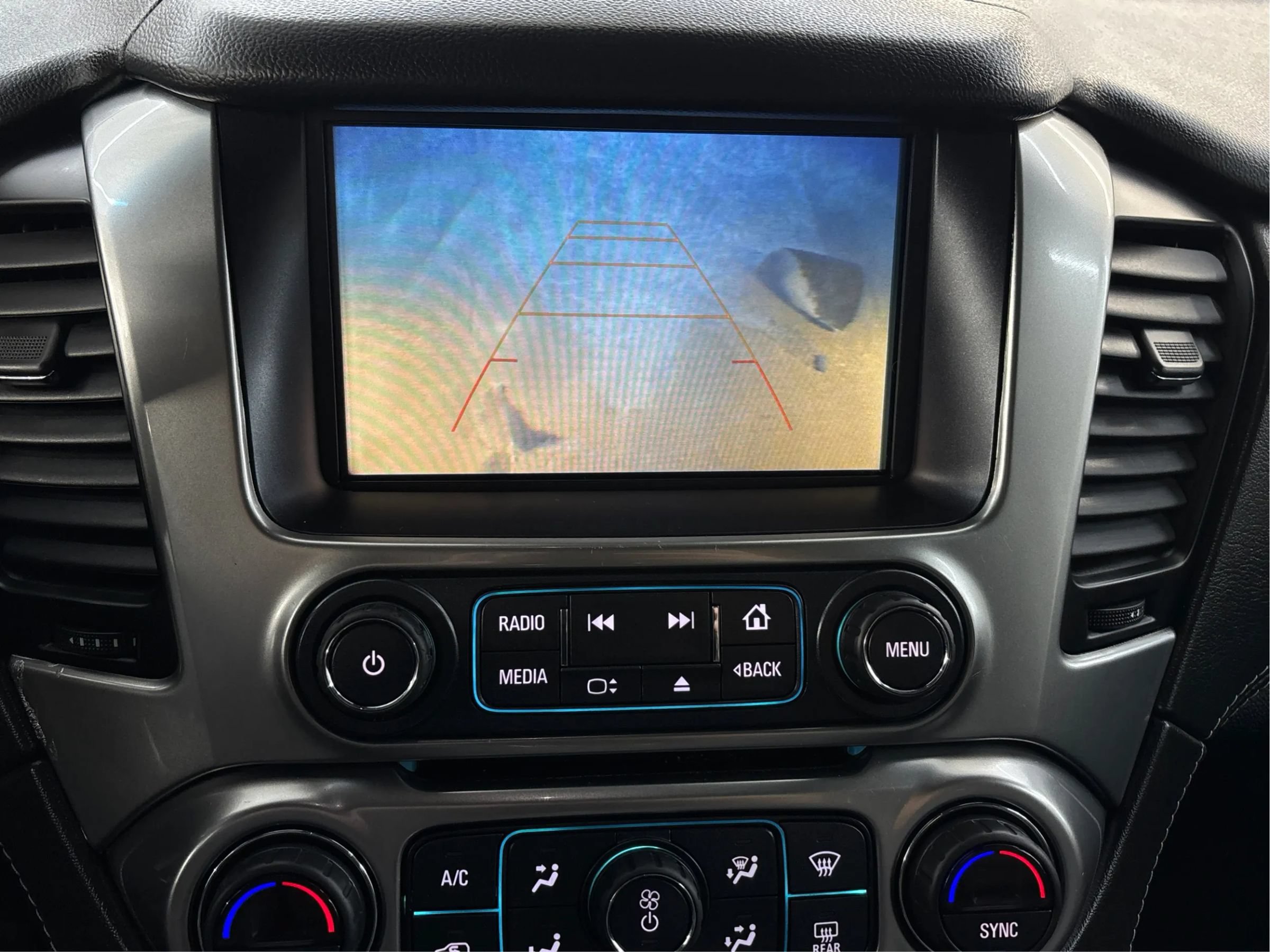 Used 2020 Chevrolet Tahoe LT AWD/4WD image 35