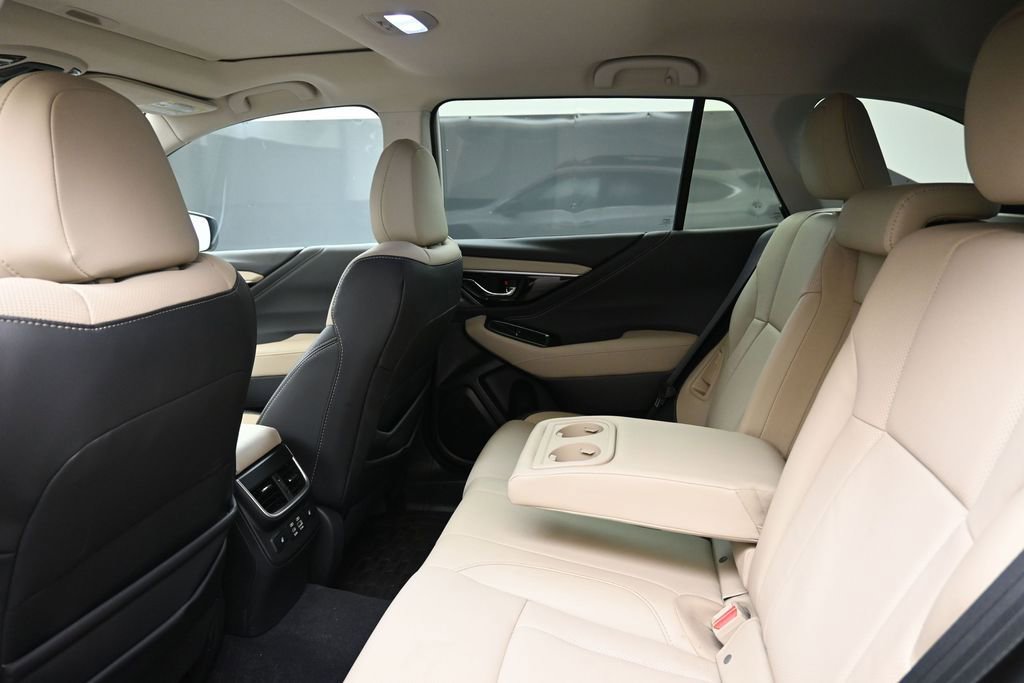 Certified 2025 Subaru Outback Limited AWD/4WD image 18