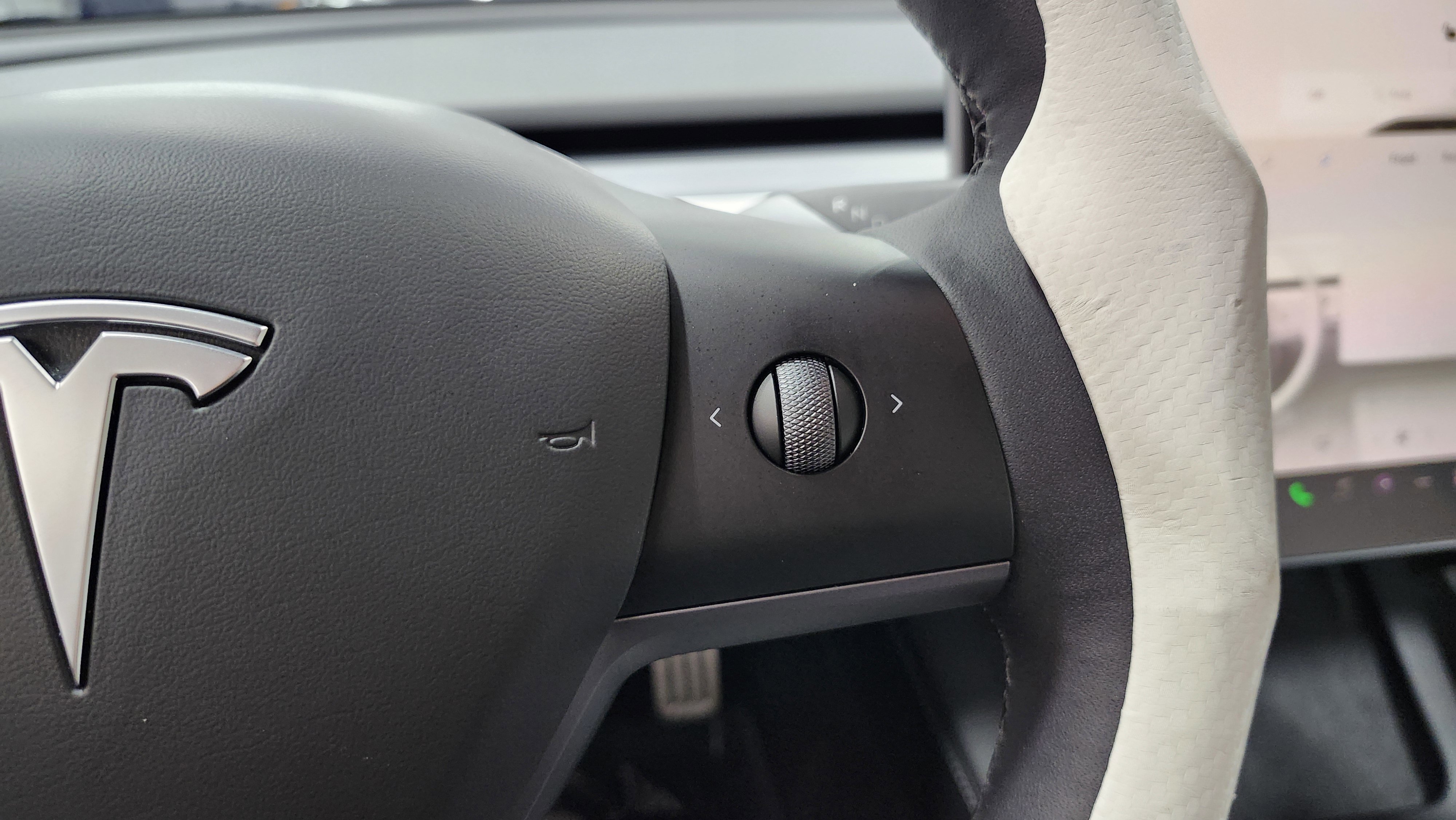 Used 2023 Tesla Model 3 Performance image 34