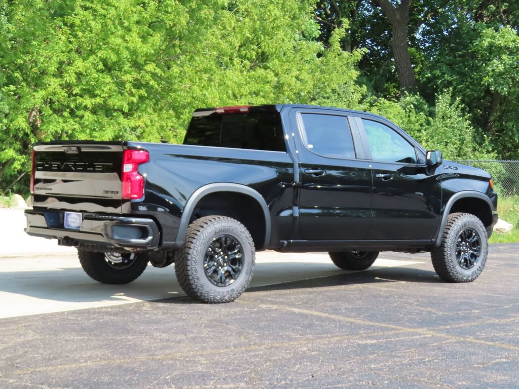 New 2026 Chevrolet Silverado 1500 ZR2 w/ Dark Appearance Package AWD/4WD image 3