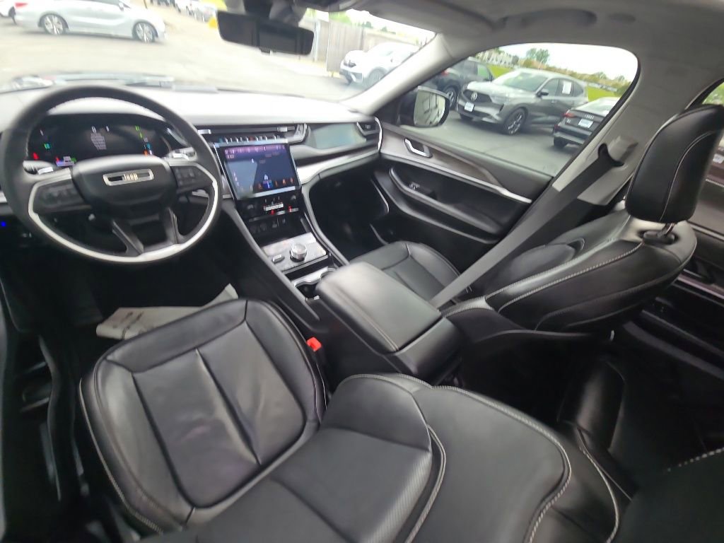 Used 2022 Jeep Grand Cherokee Limited 4xe w/ Luxury Tech Group II AWD/4WD image 27