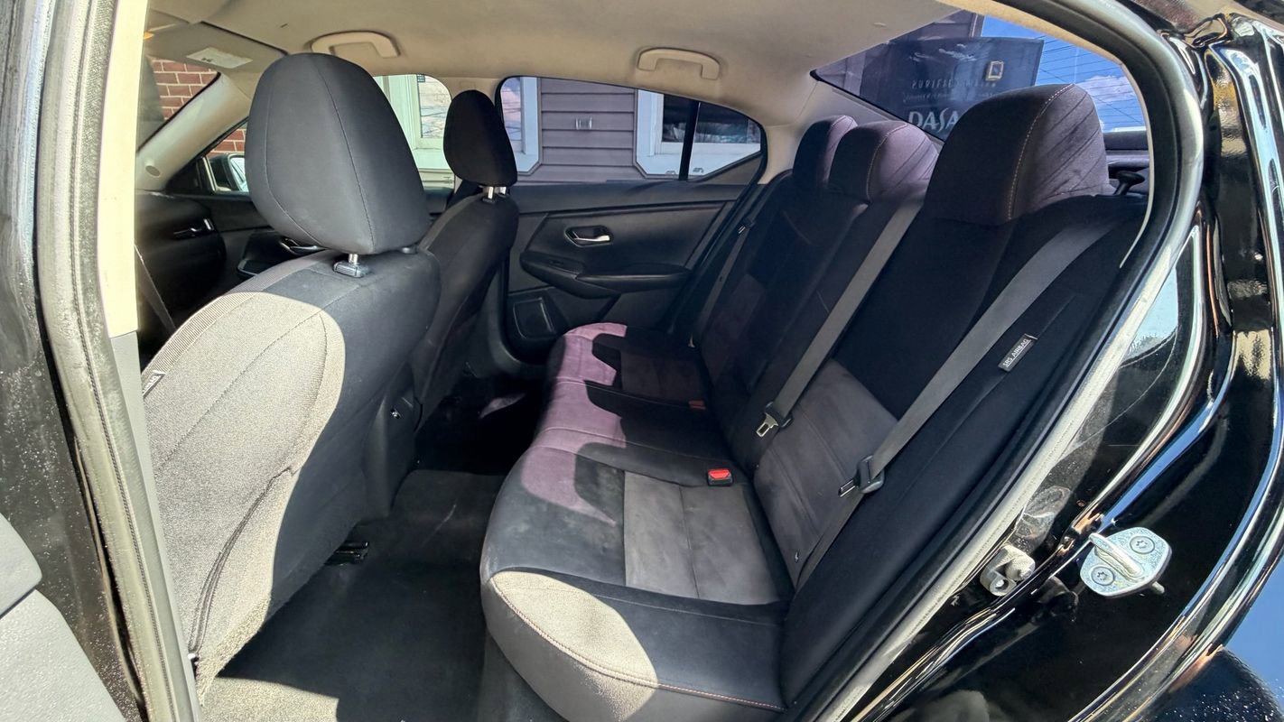 Used 2021 Nissan Sentra SR image 9