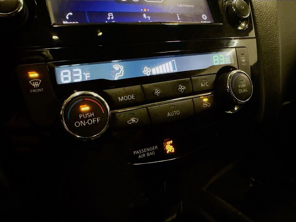 Used 2019 Nissan Rogue Sport SV image 18