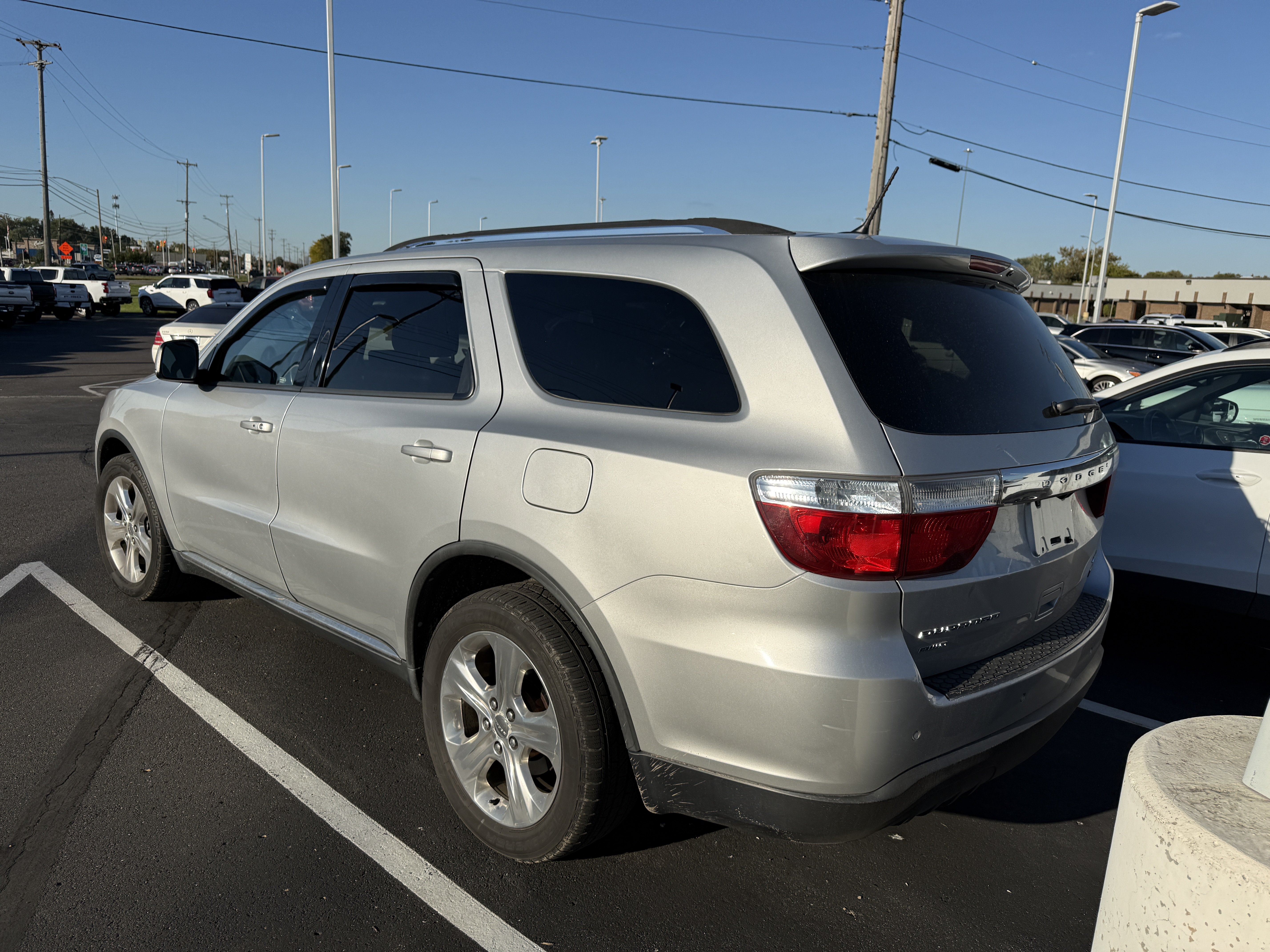 Used 2011 Dodge Durango Crew AWD/4WD image 3