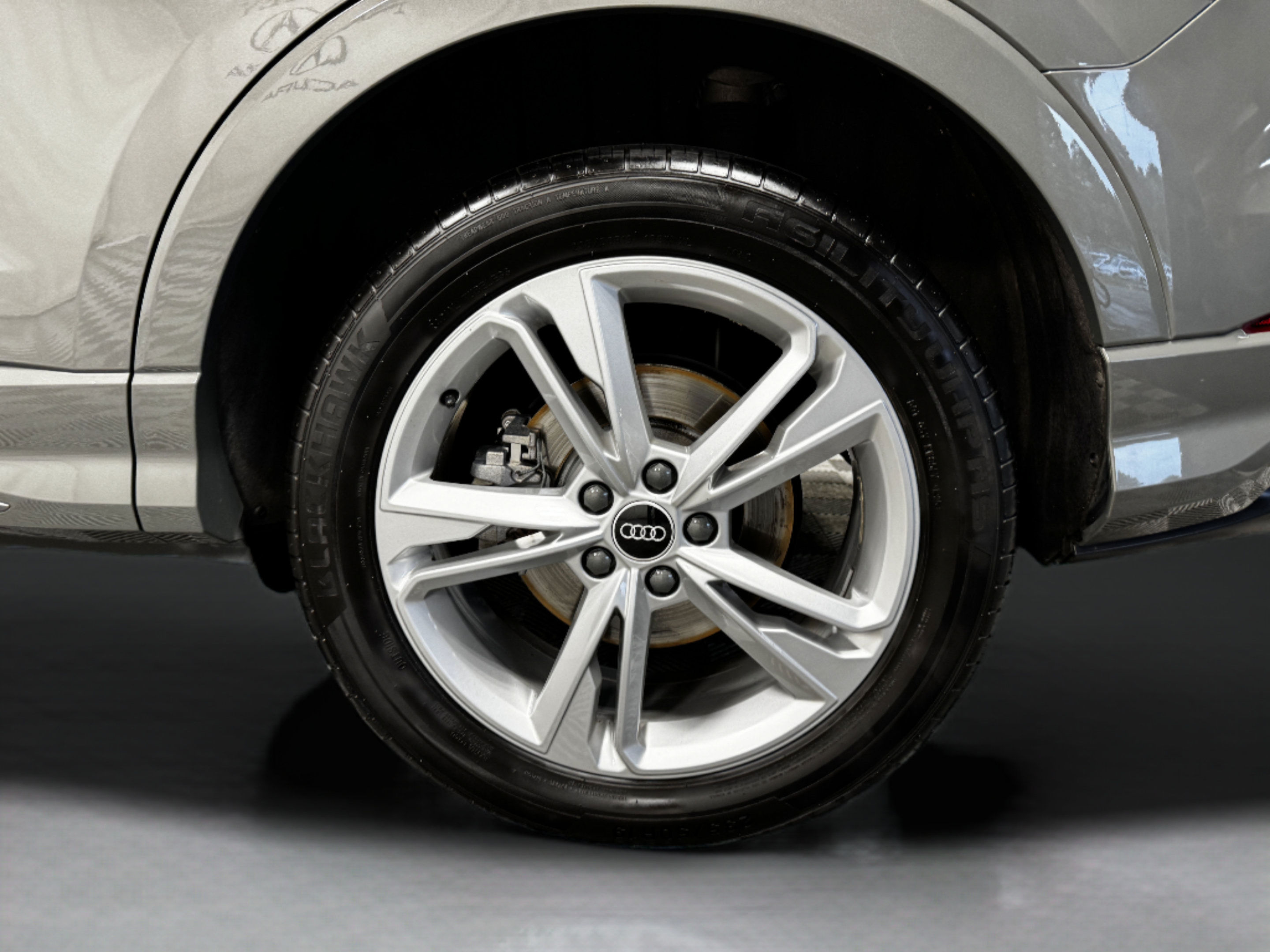 Used 2021 Audi Q3 2.0T Premium AWD/4WD image 48