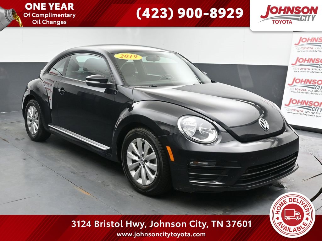 Used 2019 Volkswagen Beetle 2.0T S image 1