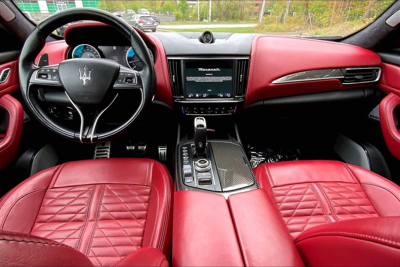 Used 2021 Maserati Levante Trofeo AWD/4WD image 15