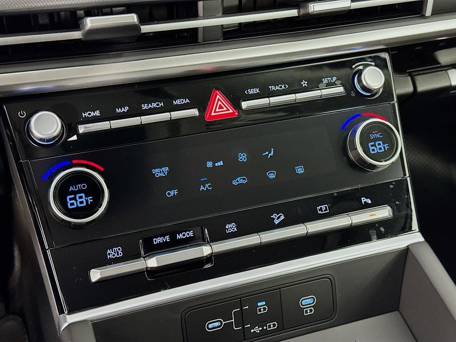 New 2026 Hyundai Santa Fe SE AWD/4WD image 16