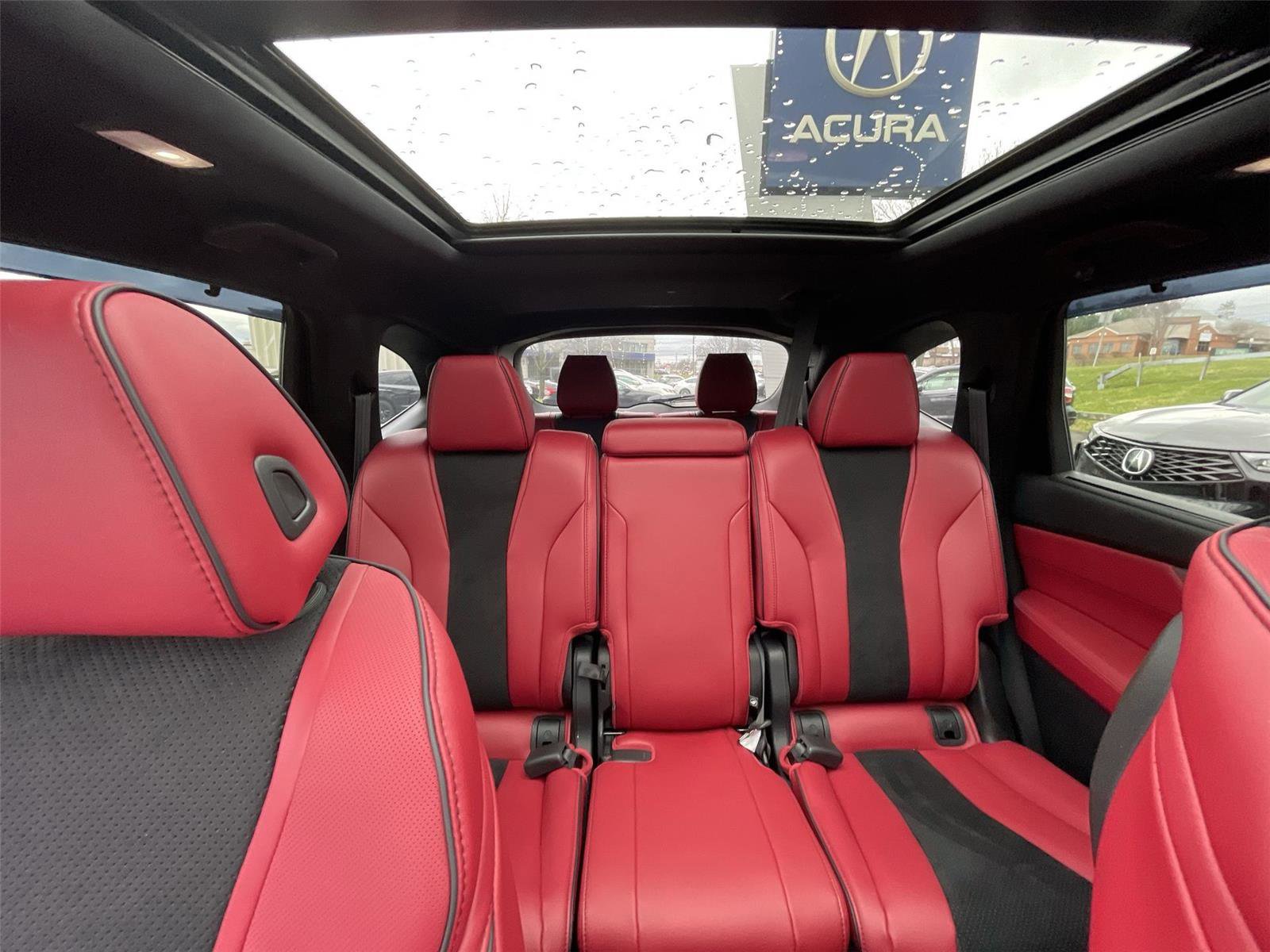 Used 2023 Acura MDX A-Spec image 31