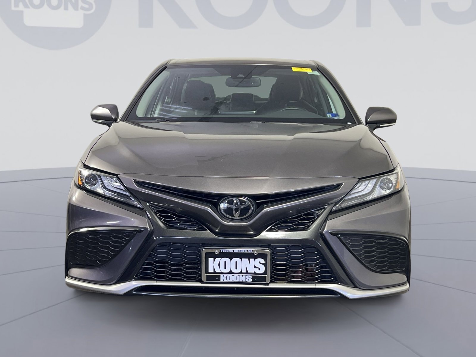 Used 2023 Toyota Camry XSE image 11