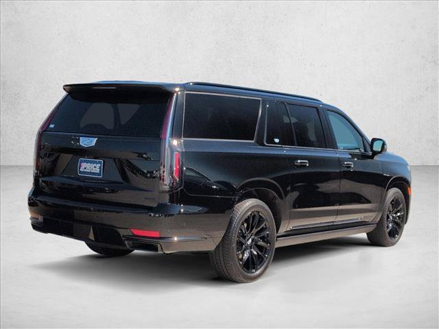 Used 2023 Cadillac Escalade ESV Sport Platinum w/ LPO, ONYX Package AWD/4WD image 5