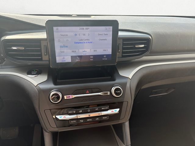 Used 2020 Ford Explorer XLT image 22