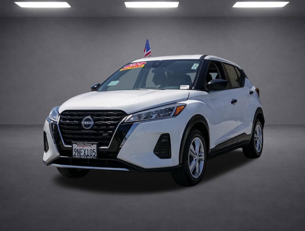Used 2024 Nissan Kicks S FWD image 8