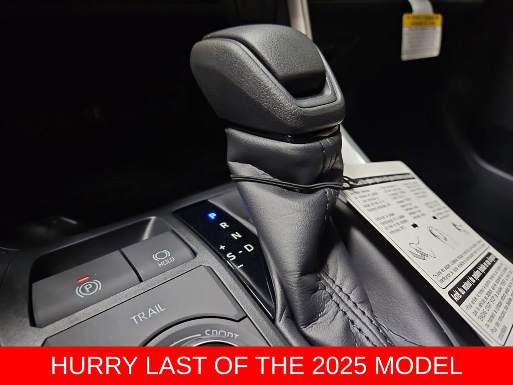 New 2025 Toyota RAV4 XLE image 19