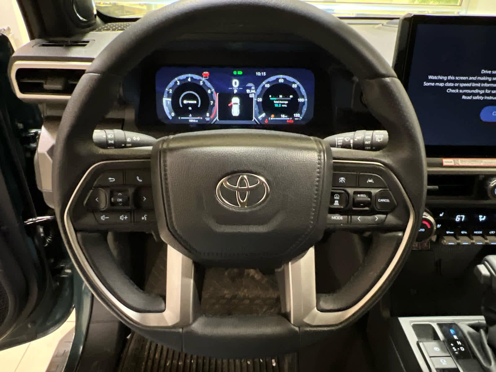 Used 2026 Toyota 4Runner TRD Off-Road Premium AWD/4WD image 16