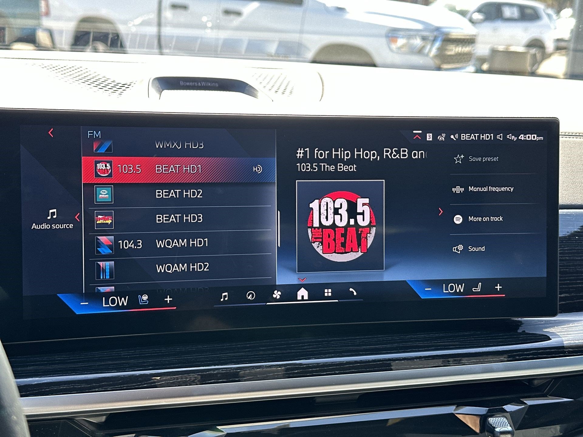 Used 2025 BMW X5 M60i image 12