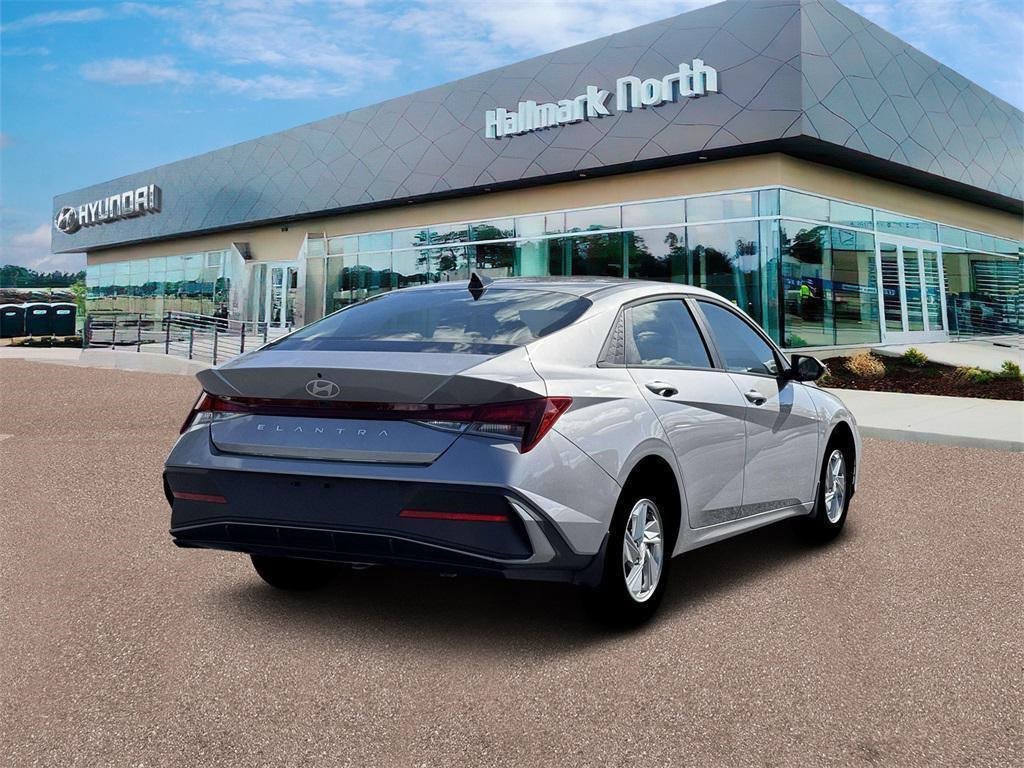 New 2026 Hyundai Elantra SE image 7
