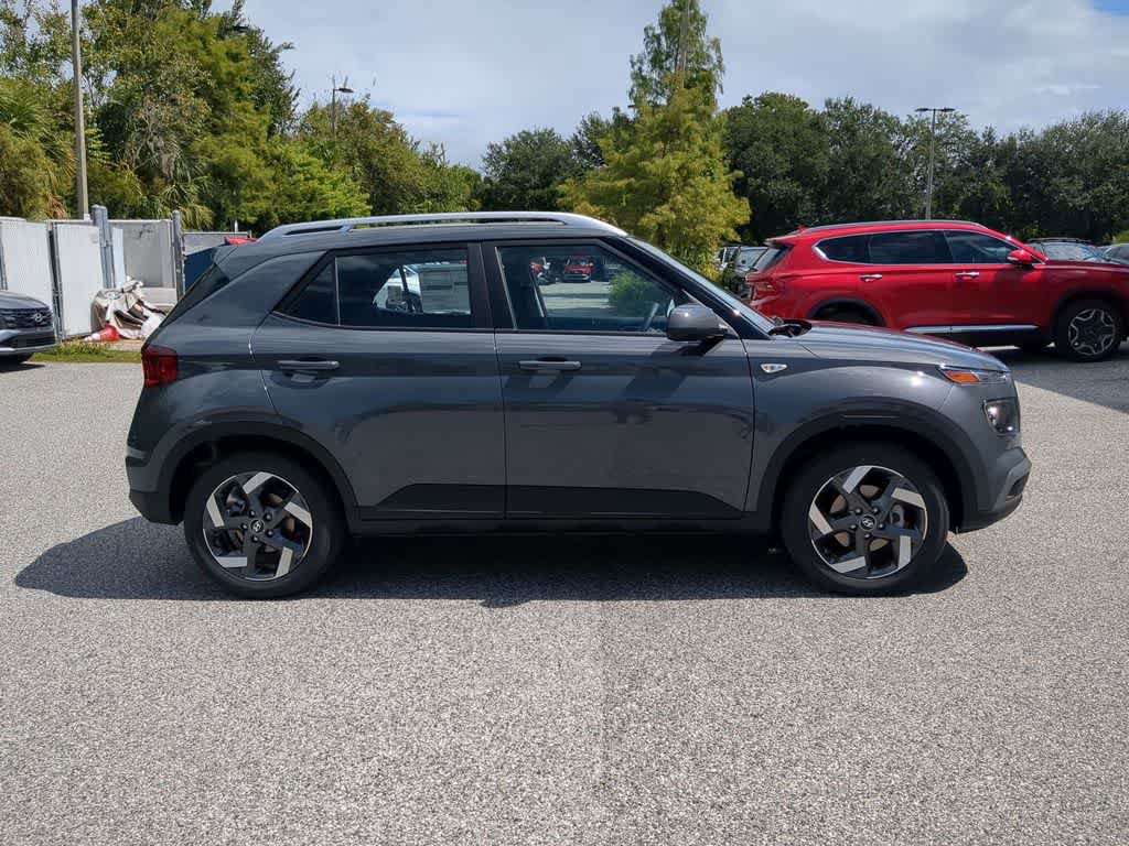 New 2026 Hyundai Venue SEL FWD image 8