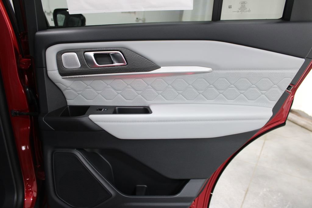 New 2026 Ford Explorer Platinum AWD/4WD image 35